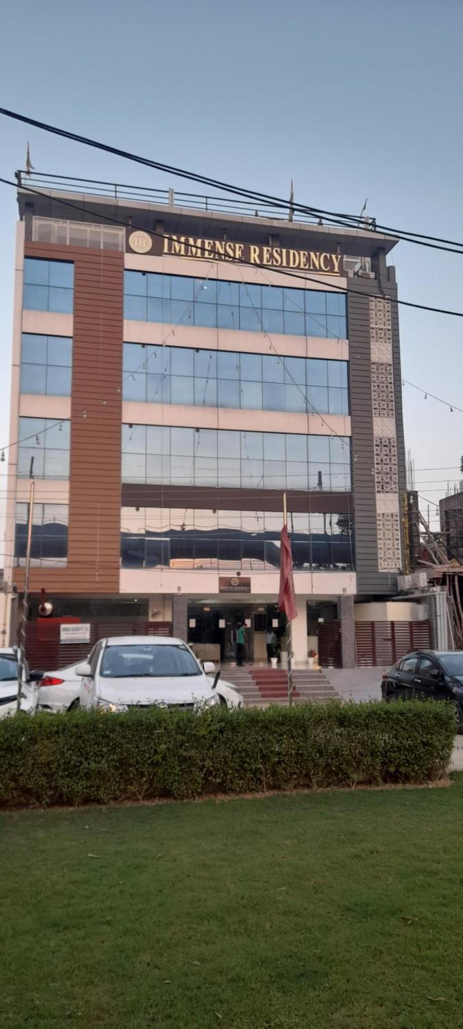 Hotel Immense Residency Faridabad Exterior foto